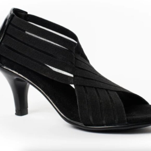 Barcelona Shoe Company Floresta Black & Mesh Kitten Heel...